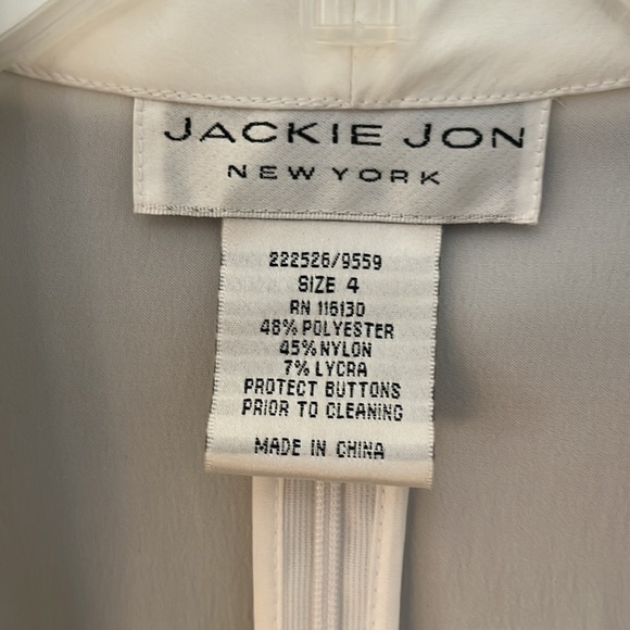 NWT Jackie Jon White Formal Top Size 4 - Picture 2 of 6